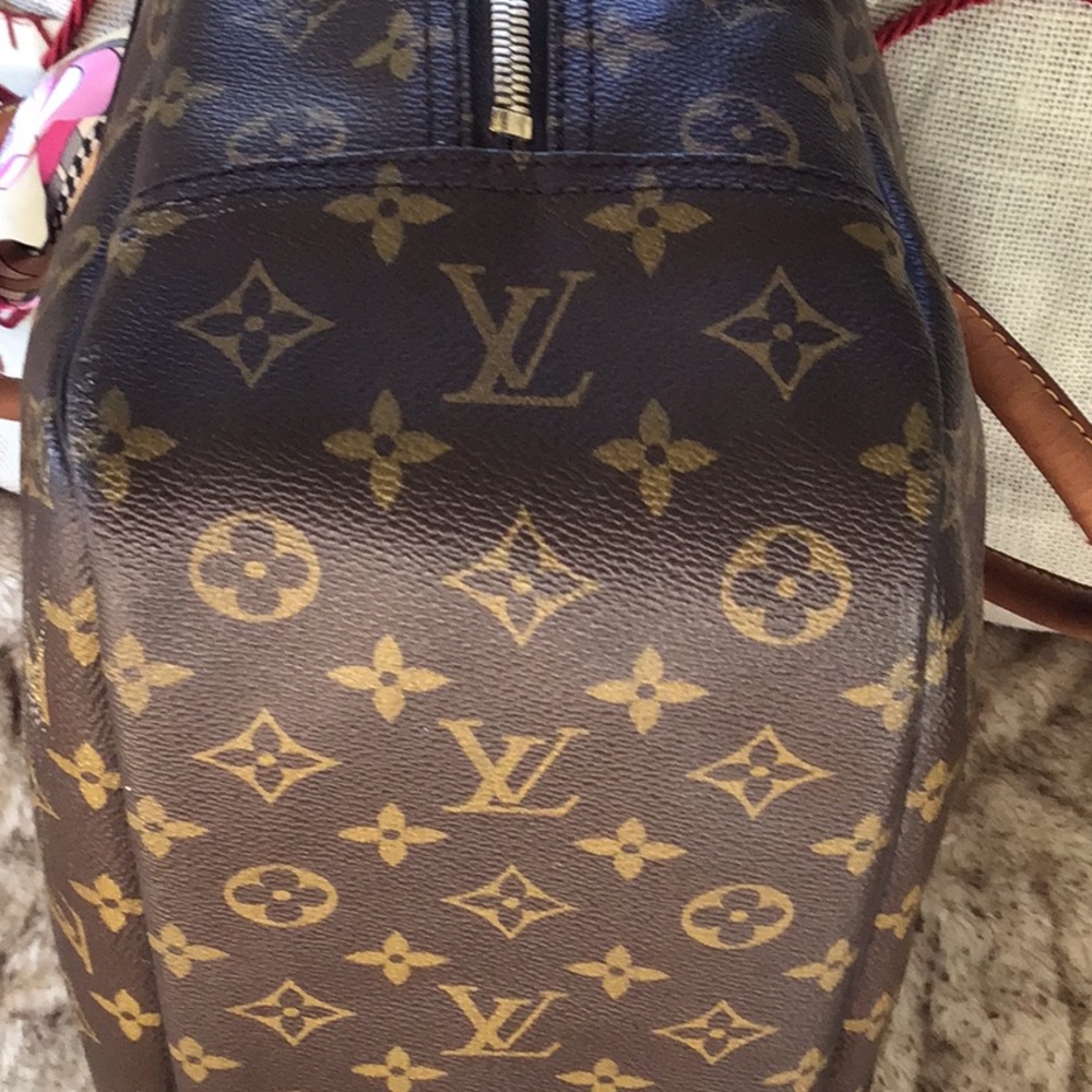 Authentic Louis Vuitton Deuville - Picture 7 of 12